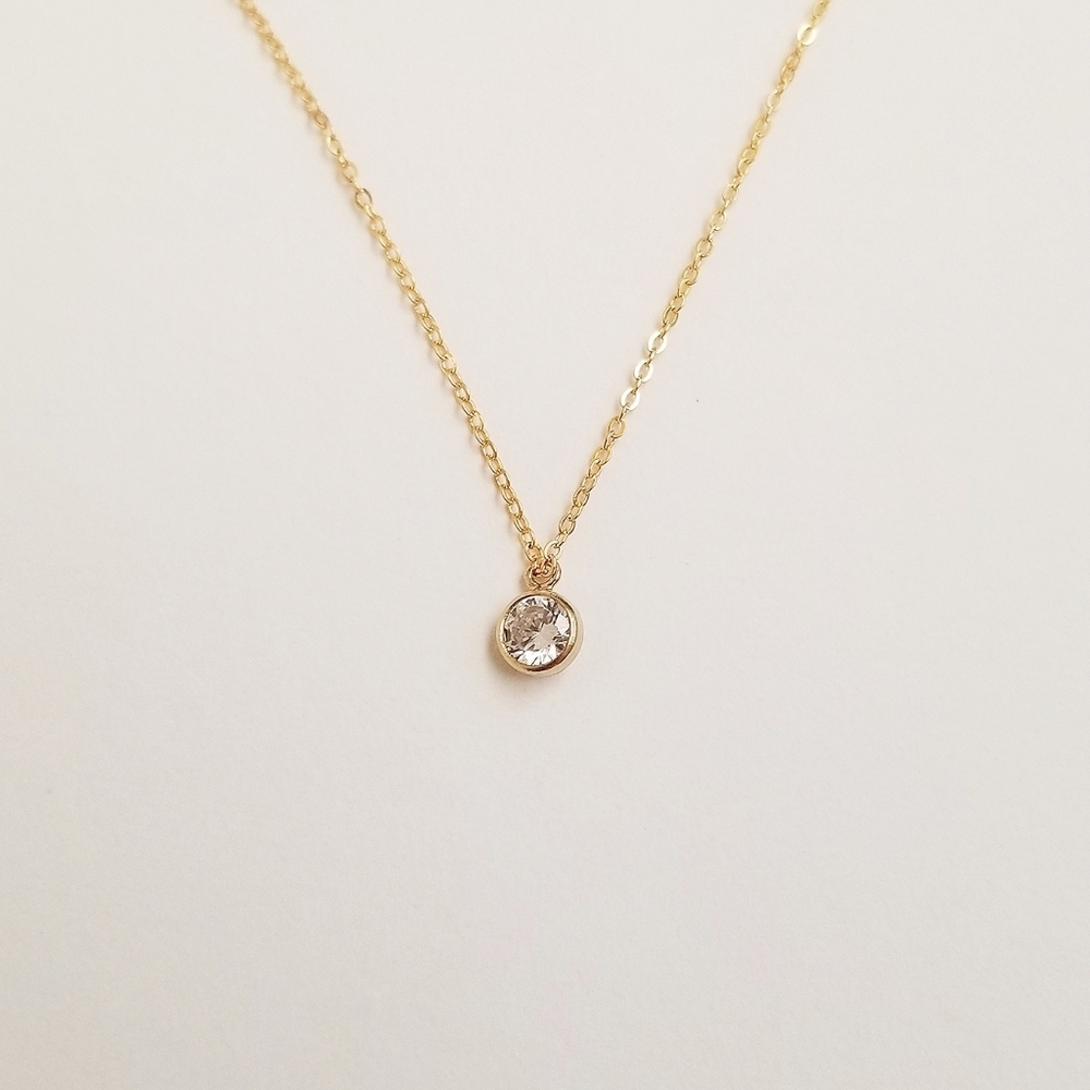 Dainty, Delicate, Minimal Gold Filled Necklace. - Picture 5 of 5